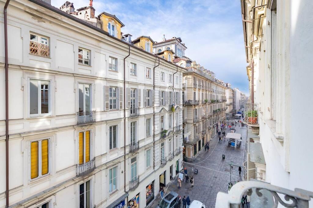 Historical Suite - Pieno Centro - Porta Nuova- Piazza Castello Torino Dış mekan fotoğraf