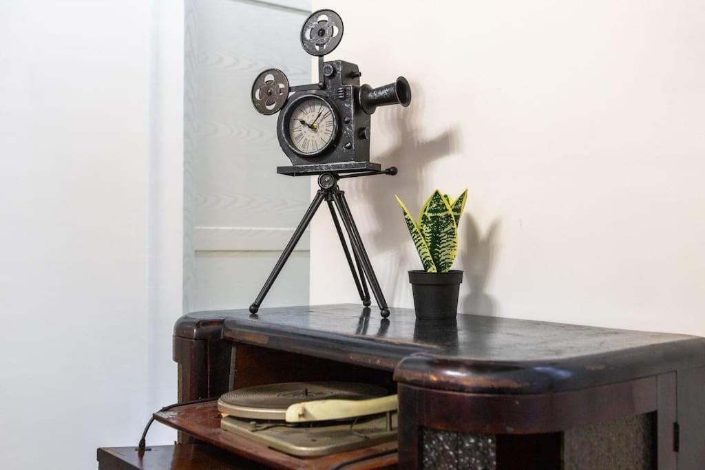 Historical Suite - Pieno Centro - Porta Nuova- Piazza Castello Torino Dış mekan fotoğraf