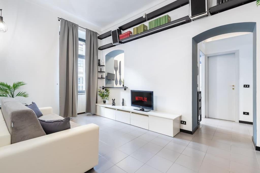 Historical Suite - Pieno Centro - Porta Nuova- Piazza Castello Torino Dış mekan fotoğraf